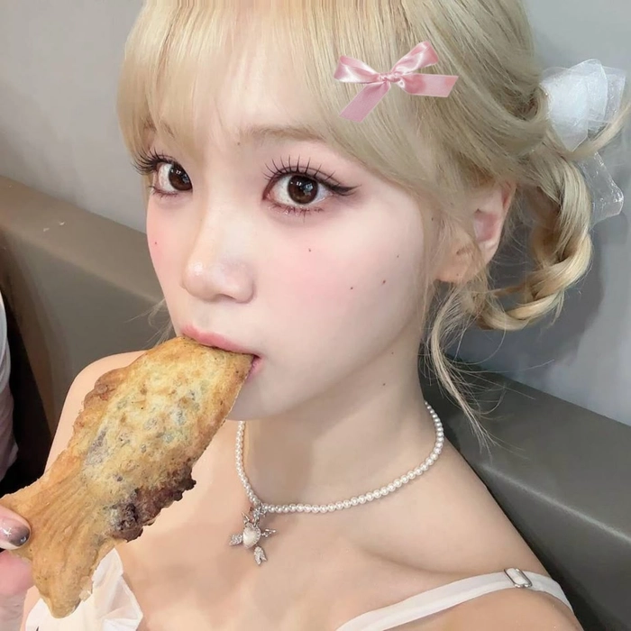 coquette pfp kpop