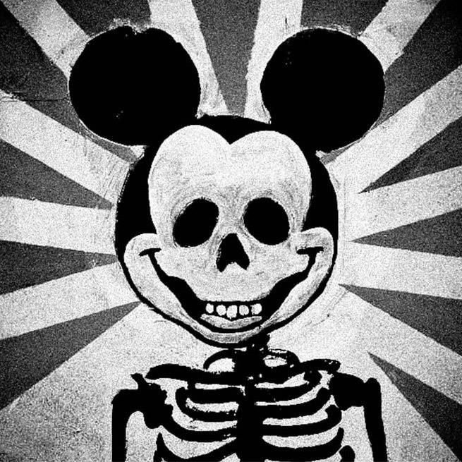 creepy mickey mouse pfp