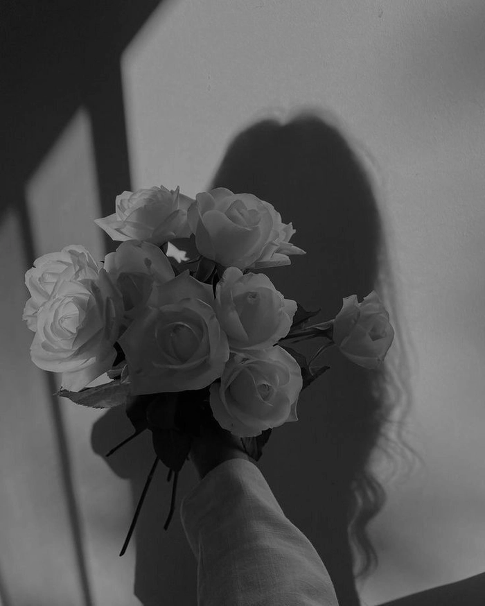 dark flower pfp