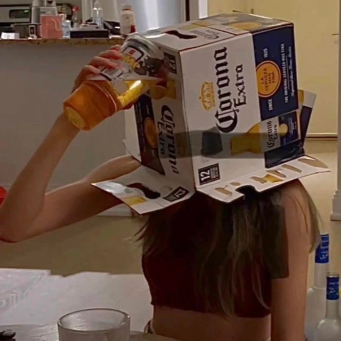 funny profile picture with exaggerated emotions