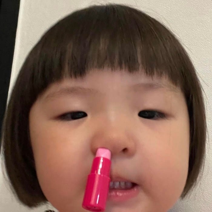 hilarious profile photo