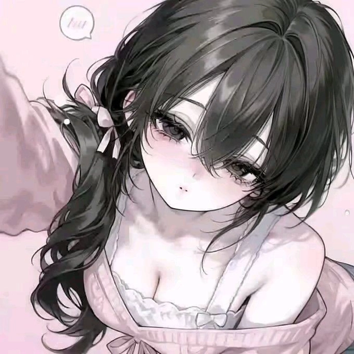 hot anime girl pfp