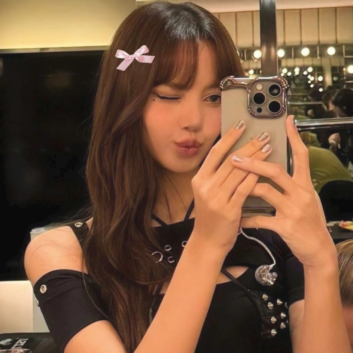 lisa blackpink pfp