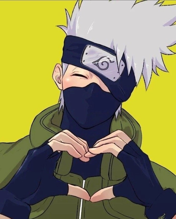 what does kakashi wear on his face