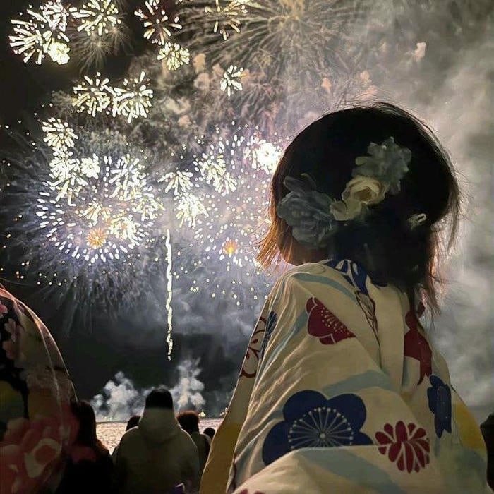 Japanese inspired aesthetic pfp soft tones