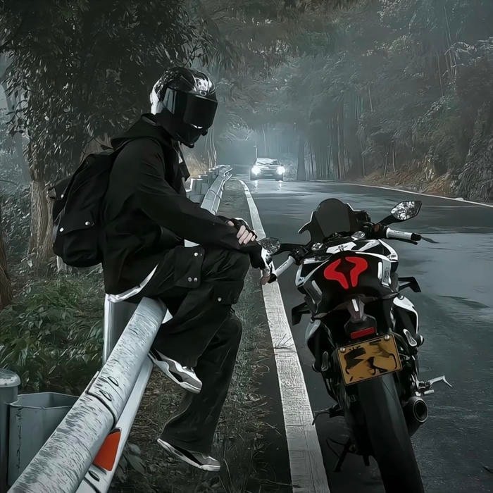 Minimalist face aesthetic profile image with style