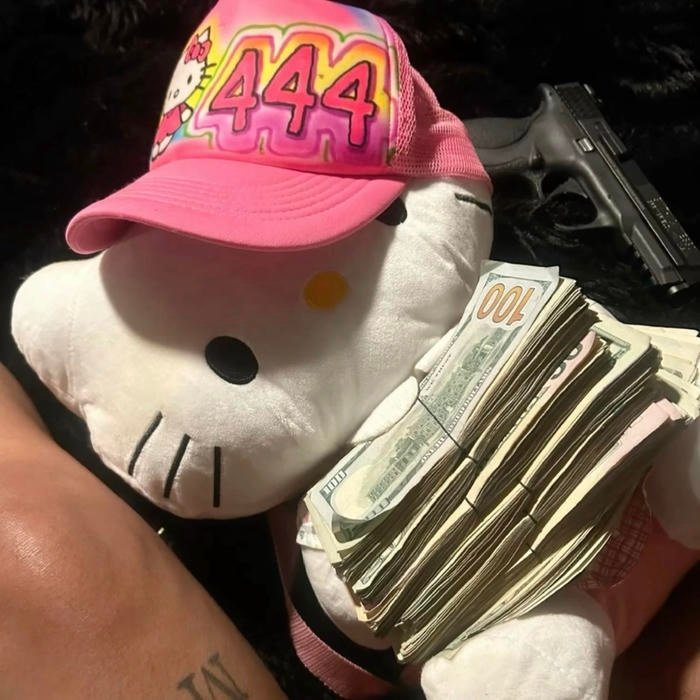 clean aesthetic money pfp with soft lighting