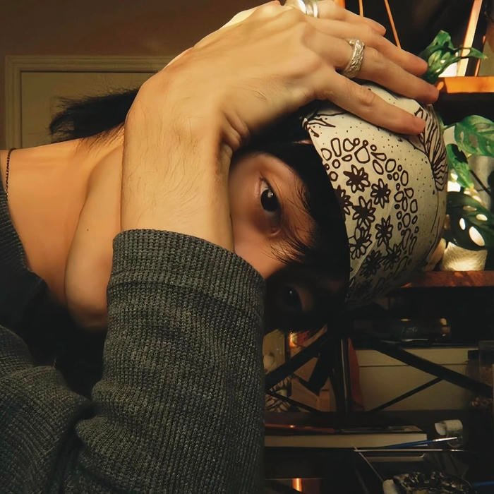 cool toned lighting defining profile avatar