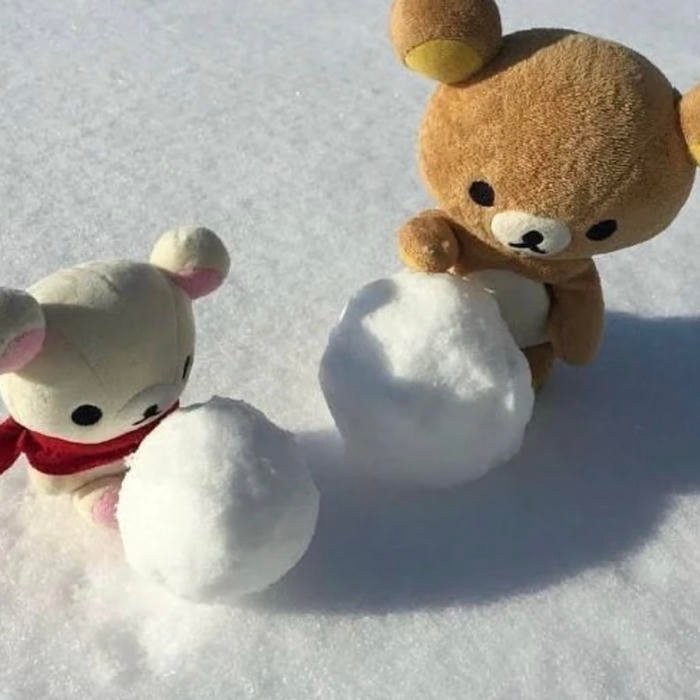 icy air atmosphere centered in profile avatar