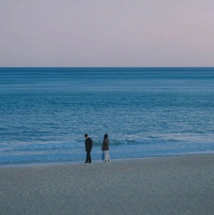 minimal calm portrait styled as soft aesthetic pfp