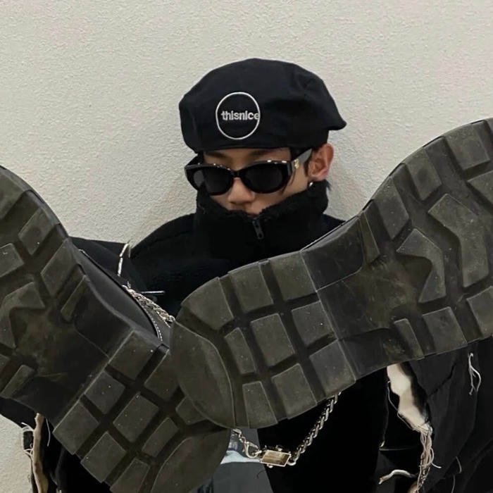 A look badass pfp that feels emotionally sealed