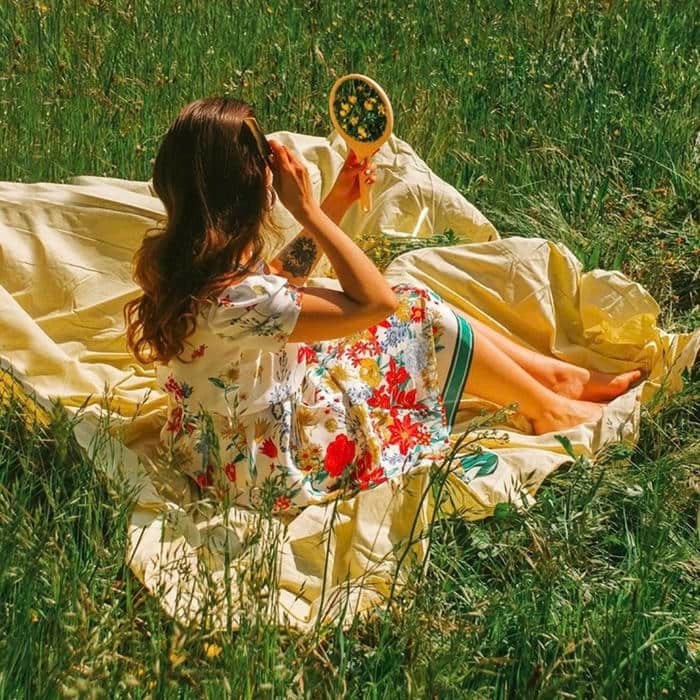 A profile direction inspired by aesthetic pfp normal