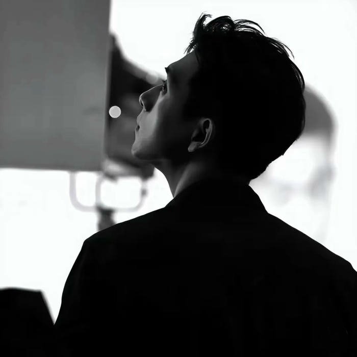 A stare badass pfp that feels dangerously sure