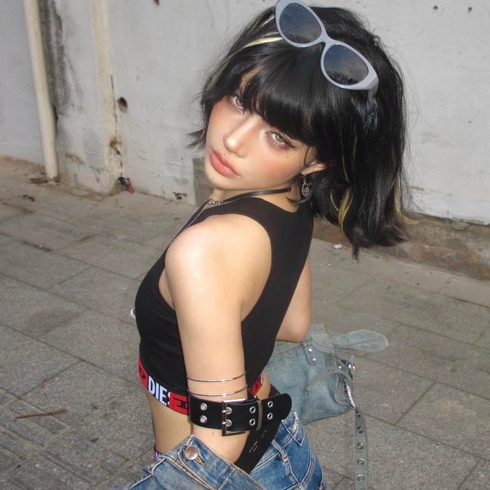 The kind of badass pfp that holds its ground