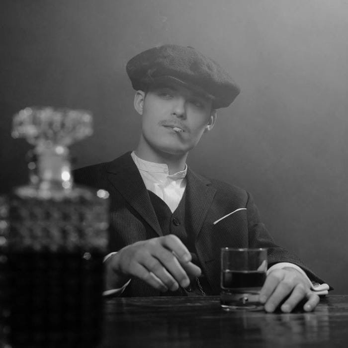 black discord pfp in a sleek dark style