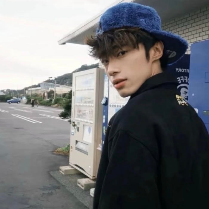 calm pfp that lets the mind rest briefly