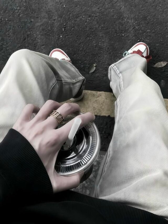 200+ asthetic PFP ideas for a clean & trendy profile