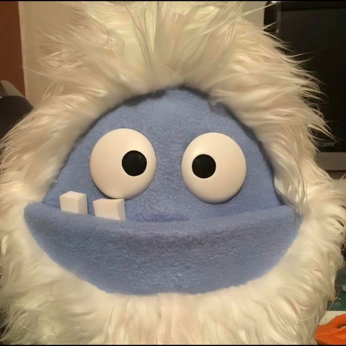 funny aesthetic pfp popular among creative users