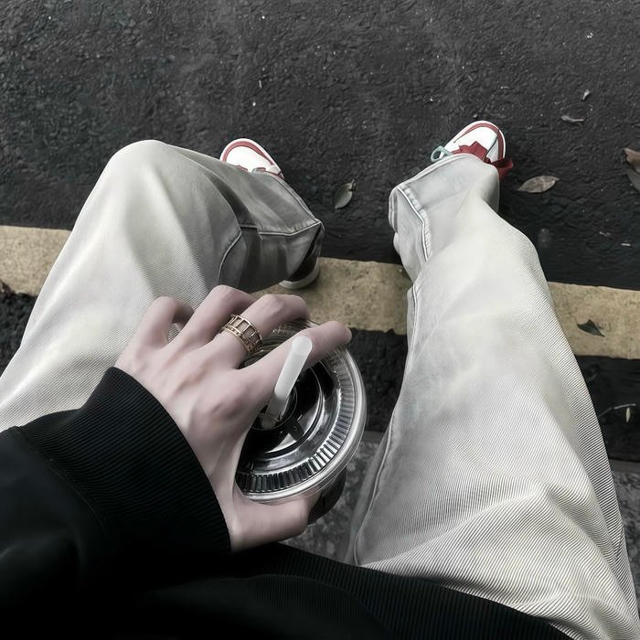 pfp designed for aesthetic focused profiles