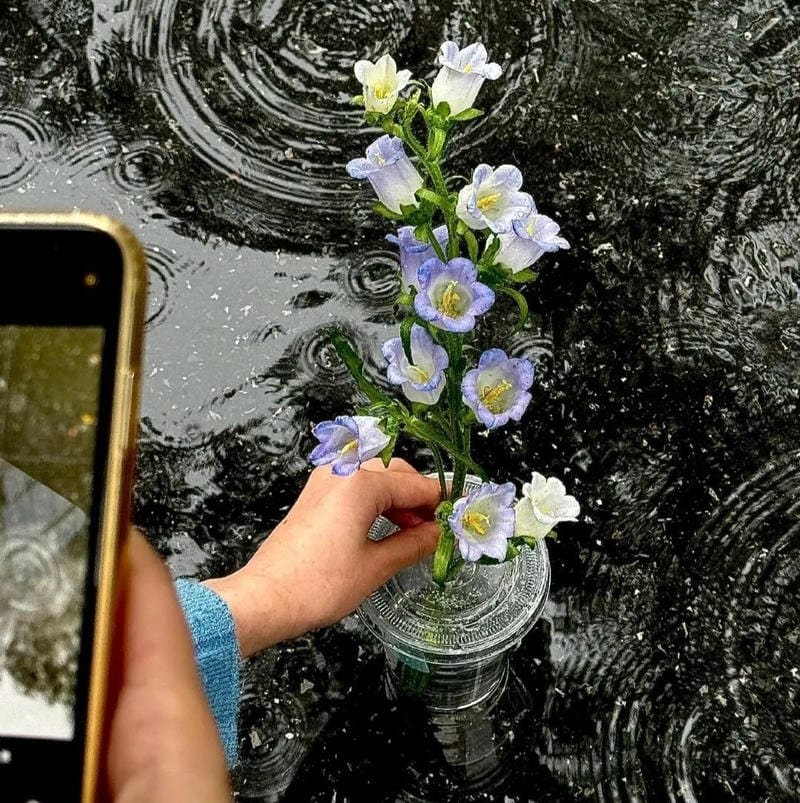 vintage chill pfp nostalgic feeling