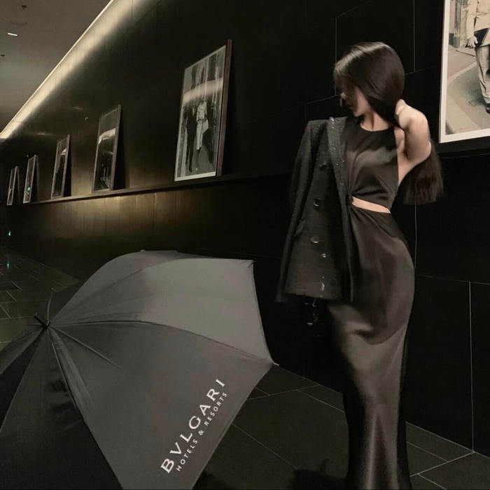 Cohesive digital portrait ensuring stable clean pfp identity