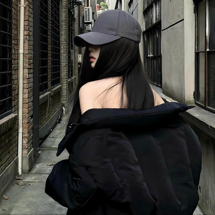 Focused profile imagery supporting professional clean pfp look