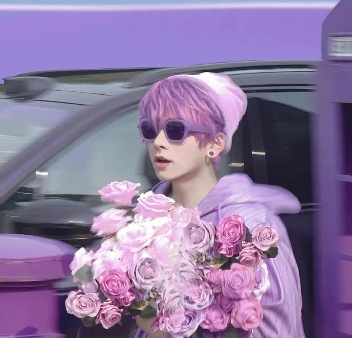 purple discord pfp dark aesthetic avatar style