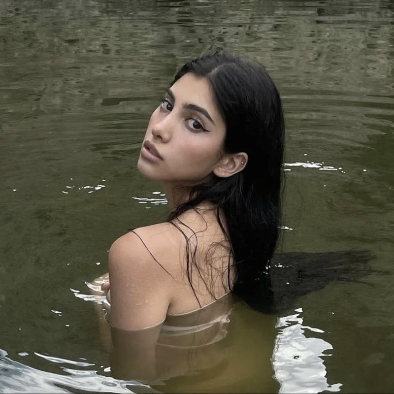 Download 4K pfp with exceptional sharpness