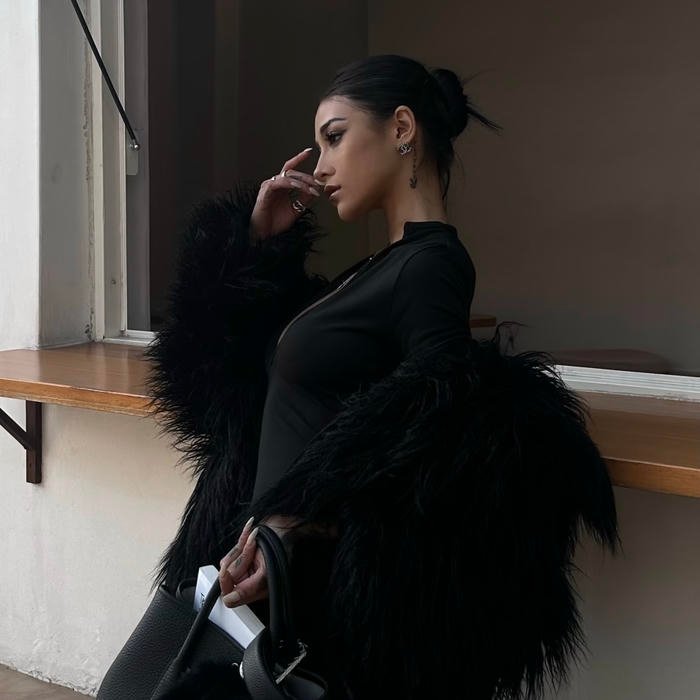 Luminous gradient halo encircling dynamic drippy pfp