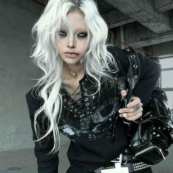 Smoky layered background grunge pfp aesthetic vibe