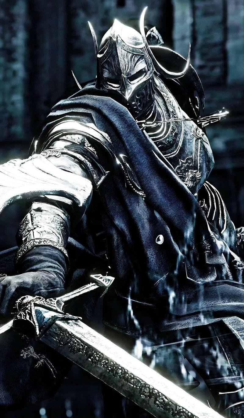 Soft glowing maiden avatar elden ring melina pfp