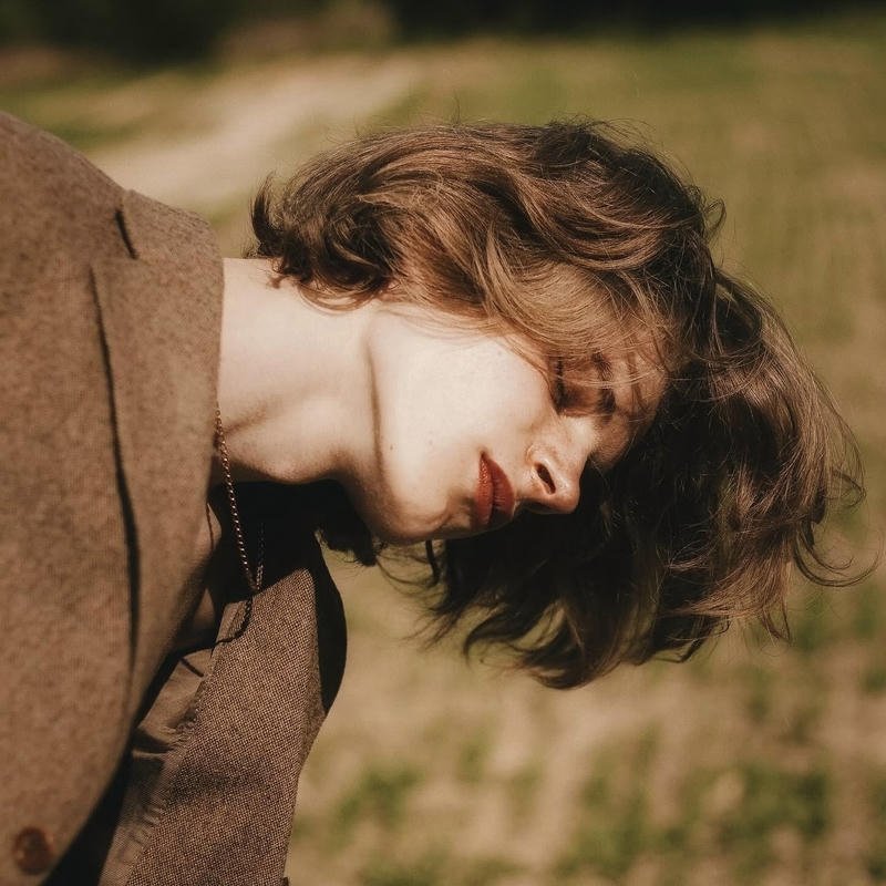 Vintage digital guardian symbol appearing retro pfp