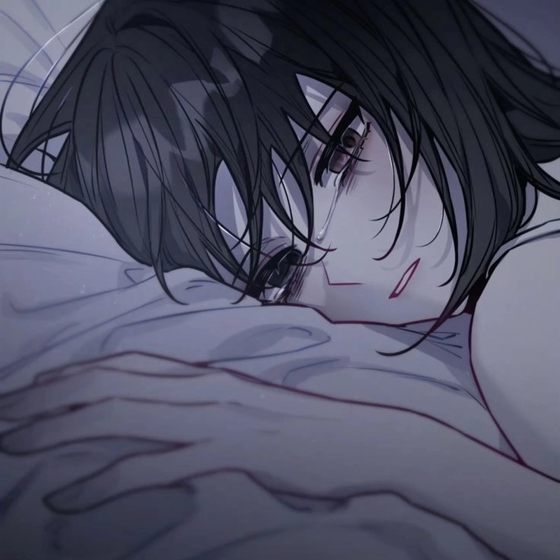 Lost emotion sad pfp girl with distant expression